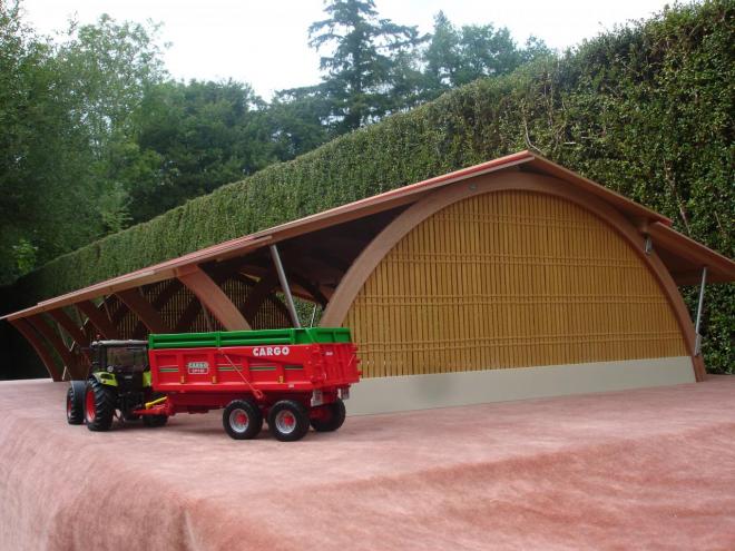 Bâtiment stockage de matériel ou fourrage