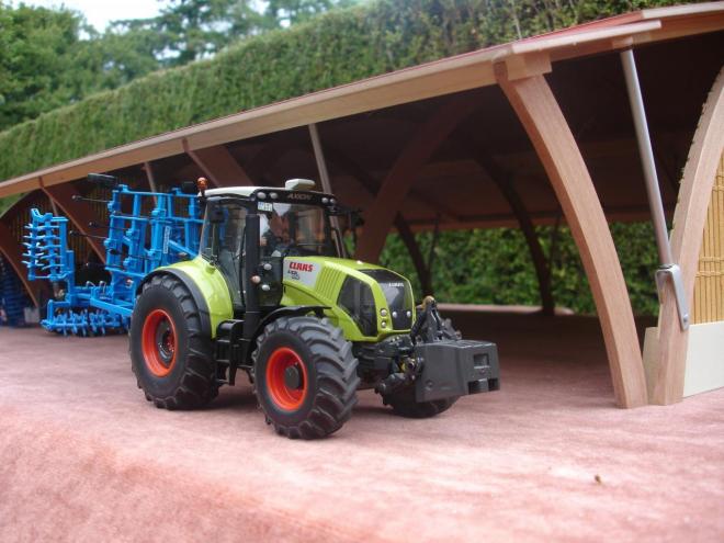 Bâtiment stockage de matériel ou fourrage